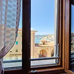 Porta A Mare 费拉约港